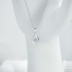 Mặt Bạc SK SK8009