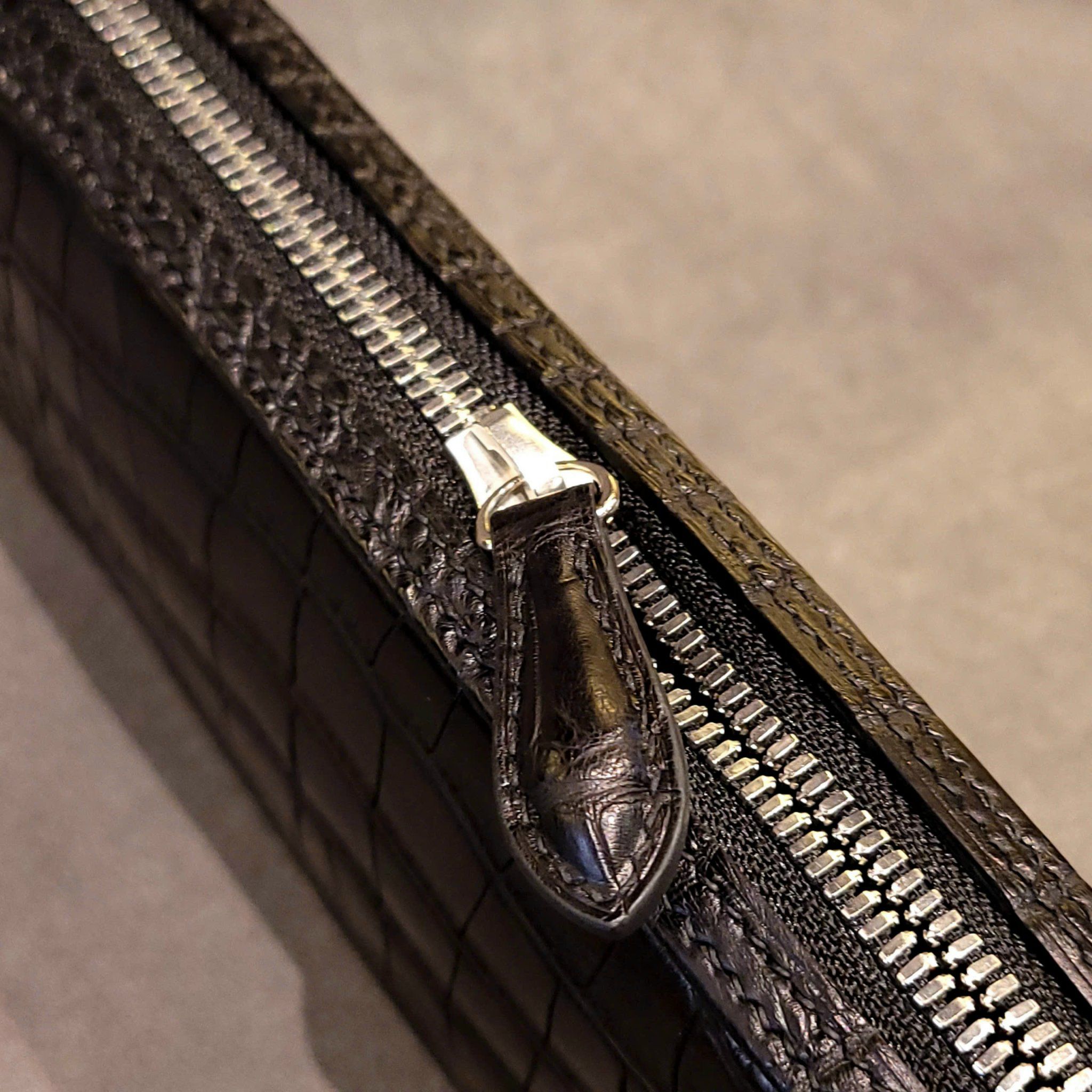  HCP Crocodile Long Wallet 