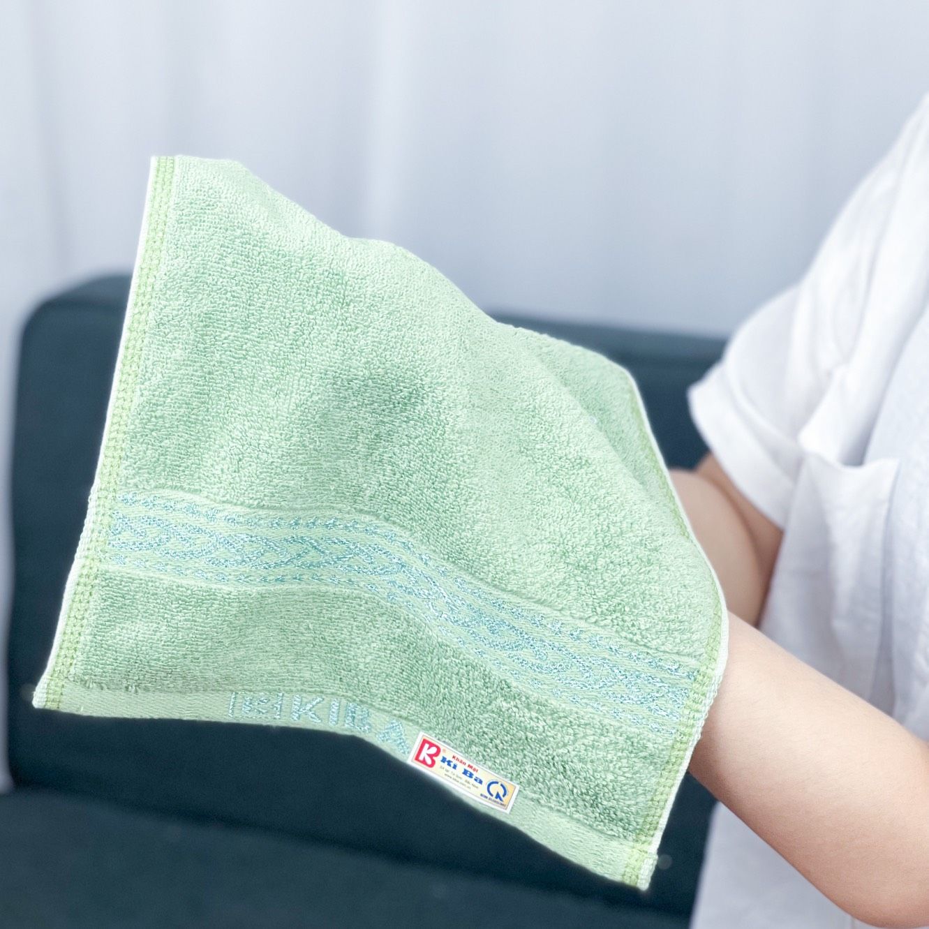  Khăn Mặt KIBA Đơn Màu KT 28cm  x 48cm,  Chất Cotton Êm, Mềm, Dày Dặn Thấm Hút Tốt, Tơi Bông, Thoáng Khí 
