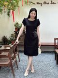  Đầm suông kết đá hoa hồng TFL943BLK 