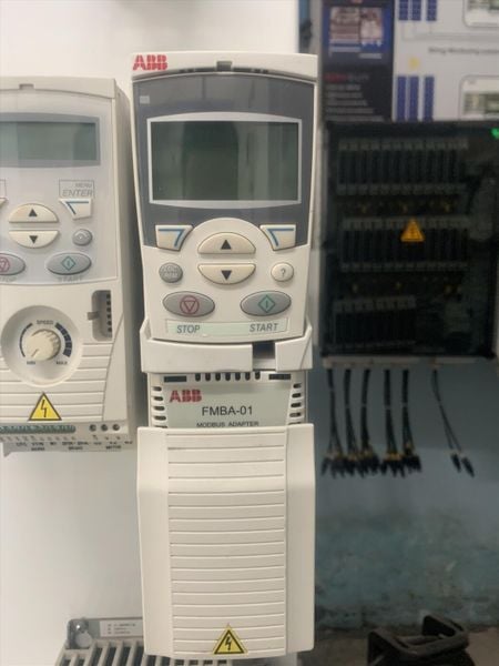 Biến tần ABB ACS150-01E-06A7-2, 1.1KW, Input 1P (200 ~240VAC)