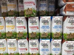 SỮA DAIONI ORGANIC BRITISH COWS MILK 3,5% FAT 200ML