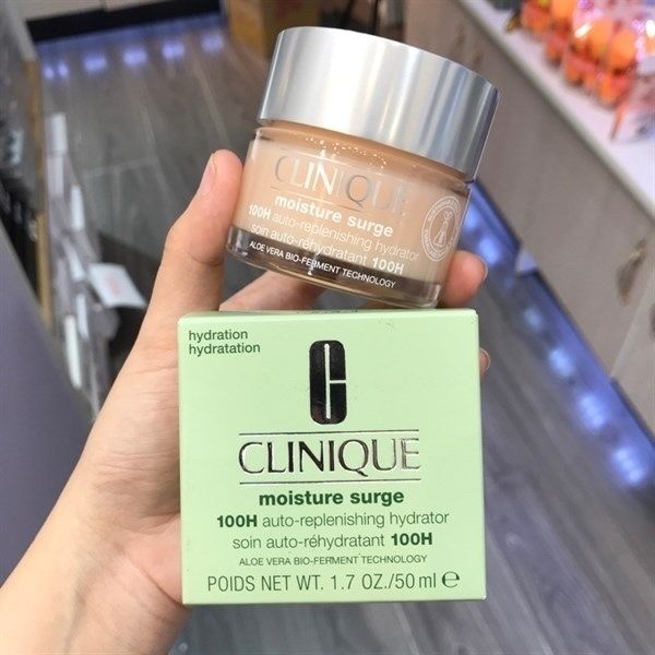 Kem Dưỡng Da Clinique Moisture Surge 100H Auto-Replenishing Hydrator (50ml)