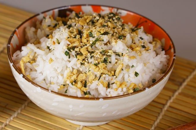 Gia Vị Rắc Cơm HELLO KITTY (40g)