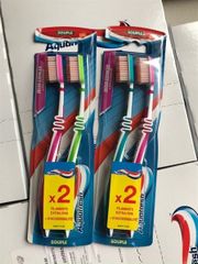 Bàn chải Aquafresh vĩ 2