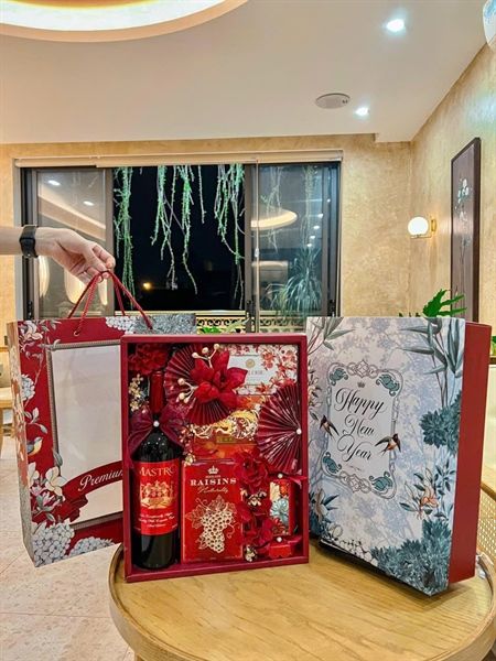 Set Hộp quà Tết + túi giấy