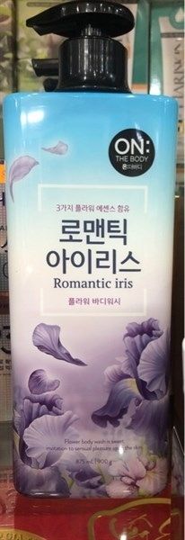 Sữa tắm Hương nước hoa On The Body hoa Anh Đào 875ml