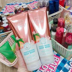 Sữa tắm BBW Pretty of a Peach 296ml