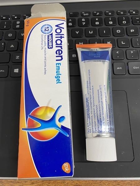 GEL BÔI ĐAU NHỨC LƯNG, CƠ, KHỚP VOLTAREN EMULGEL