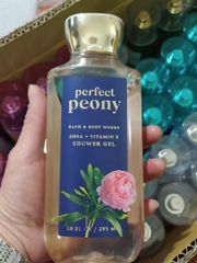 SỮA TẮM BATH & BODY WORKS PERFECT PEONY ALOE + VITAMIN E SHOWER GEL 295ML