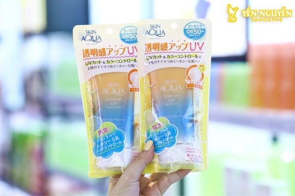 Kem Chống Nắng Nâng Tông Skin Aqua Tone Up UV Essence Latte Beige 80g