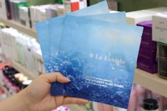 Mặt Nạ La Estephe Transparent Dưỡng Ẩm Trong Suốt (28g)