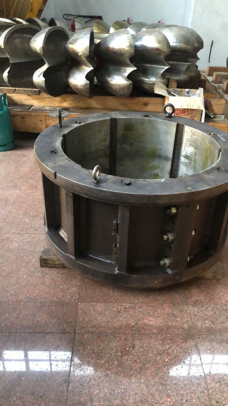  Gia công bạc ổ hướng Tuabin - Nhà máy thủy điện Nậm Chiến 
