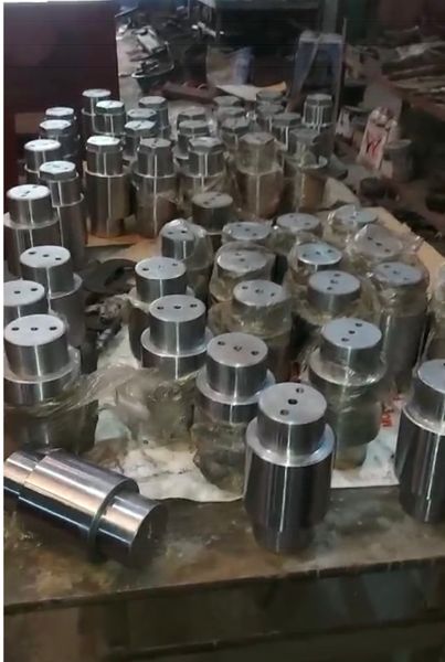  Chốt đứt cánh hướng (Chốt cắt) 