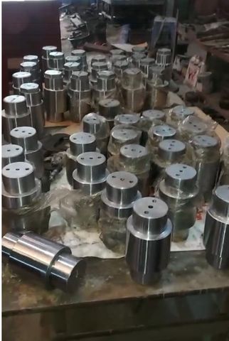 Vật tư thiết bị cơ khí