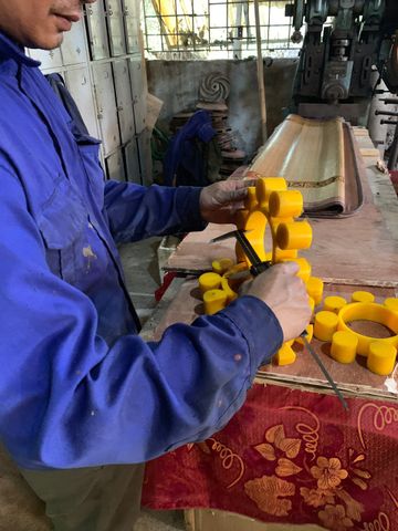 Má phanh, Nhựa phíp tổng hợp