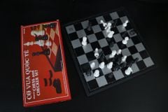 Bộ Cờ vua Quốc Tế