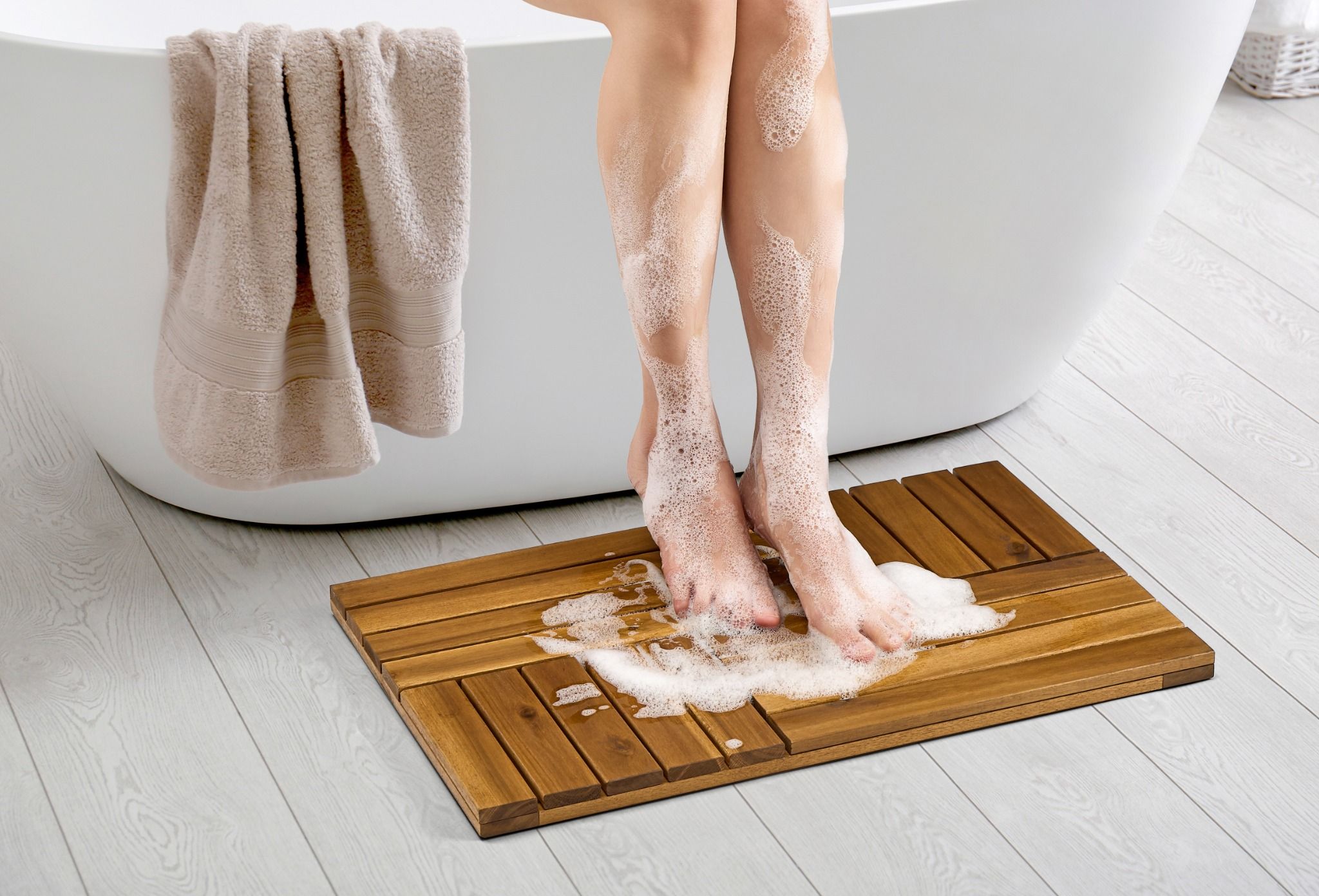  Wood Bathmat 