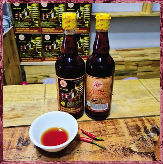 Nước Mắm Cốt Truyền Thống Phú Quốc 40N – Chai 520ml