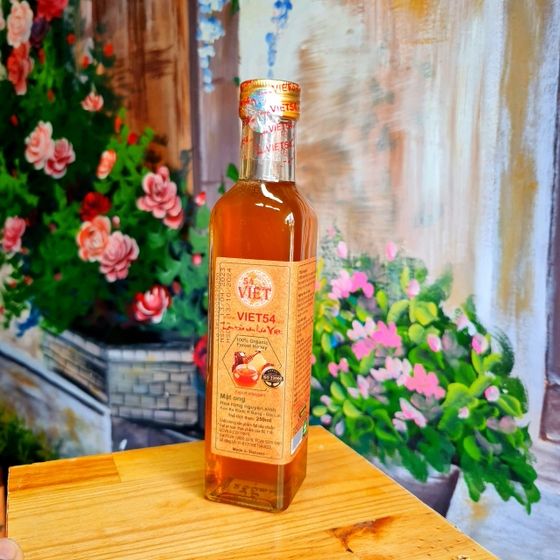 Mật Ong Rừng Nguyên Sinh Kon Ka Kinh/KBang – Gia Lai – Lốc 6 chai x 250ml