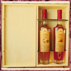 Hộp Quà MẬT ONG RỪNG – 02 Chai 520ml (Hoa Rừng Nguyên Sinh Và Hoa Rừng Tràm Chim)