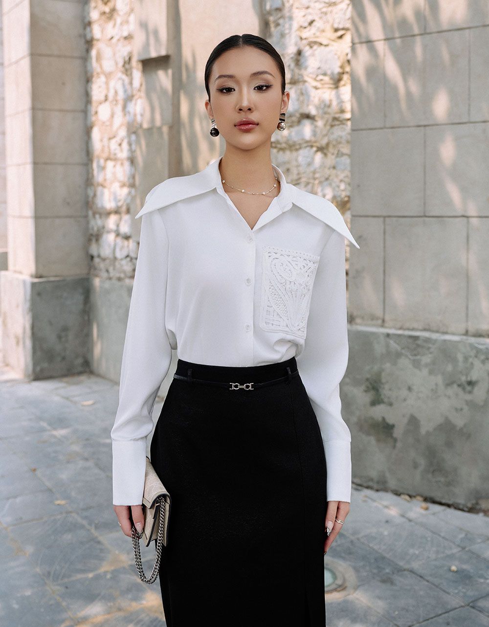  ÁO SƠ MI TÚI ĐÍNH REN 