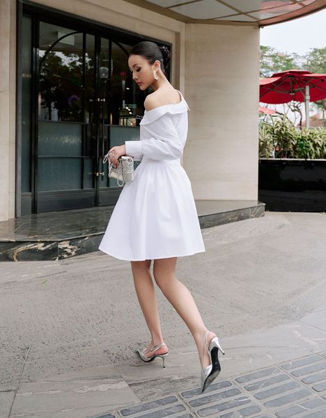  ĐẦM HỞ VAI CỔ LIỀN 