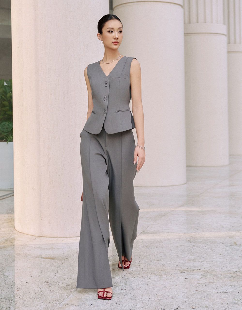  QUẦN XUÔNG XẺ THÂN TRƯỚC 