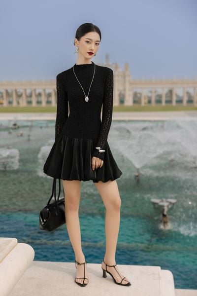  ĐẦM DÀI TAY REN PHỐI CHÂN BOOM 