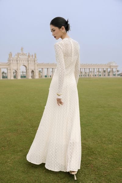  ĐẦM MAXI REN CỔ LEO DÀI TAY 