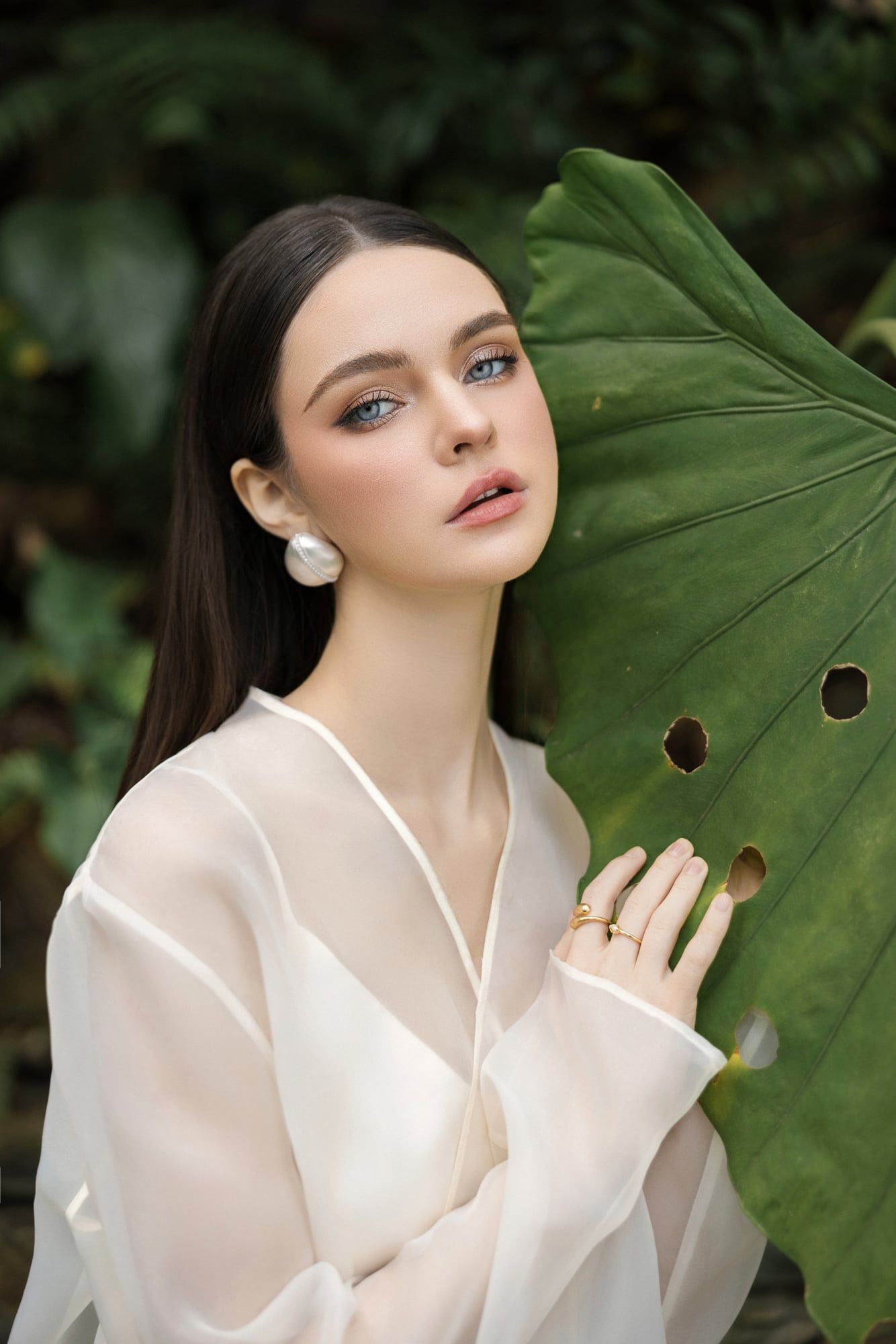  ÁO KHOÁC TƠ VẠT TRÒN 