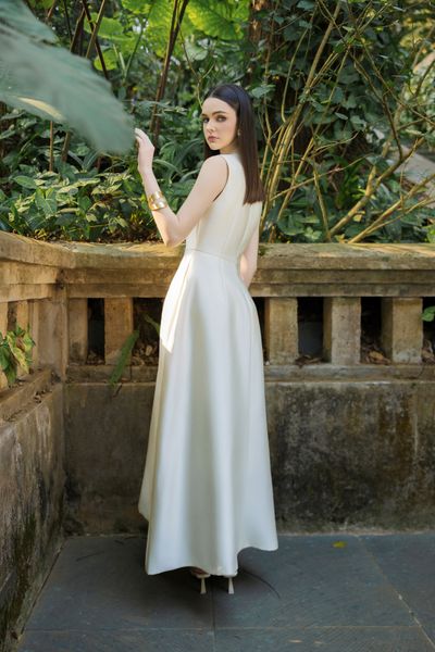  ĐẦM CỔ XẾP NẾP THÂN VÁY XÒE 