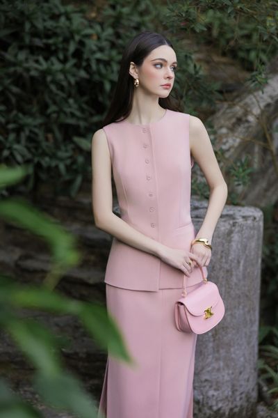  CHÂN VÁY BÚT CHÌ XẺ 2 BÊN 