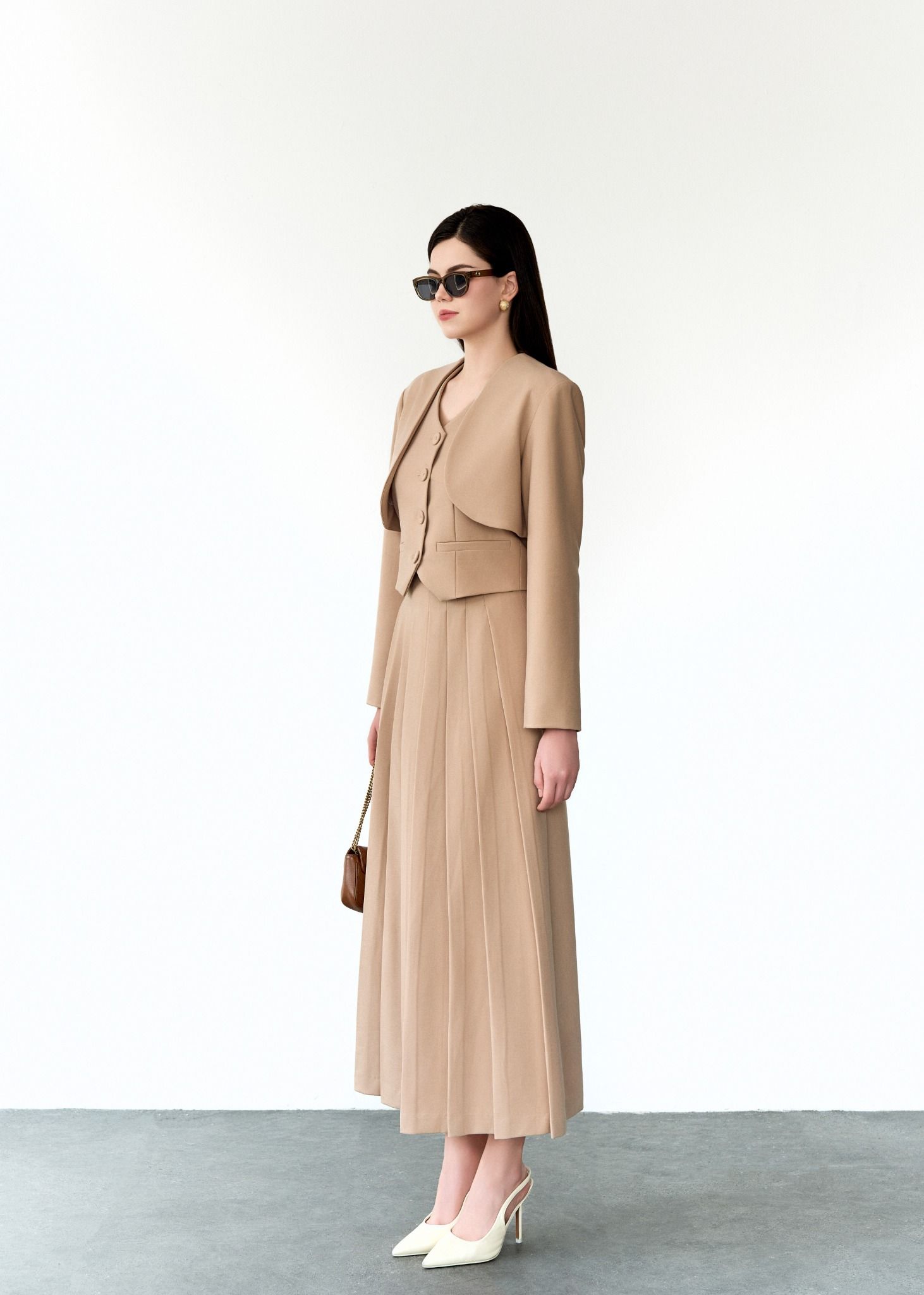  ÁO VEST LỬNG VẠT TRÒN 