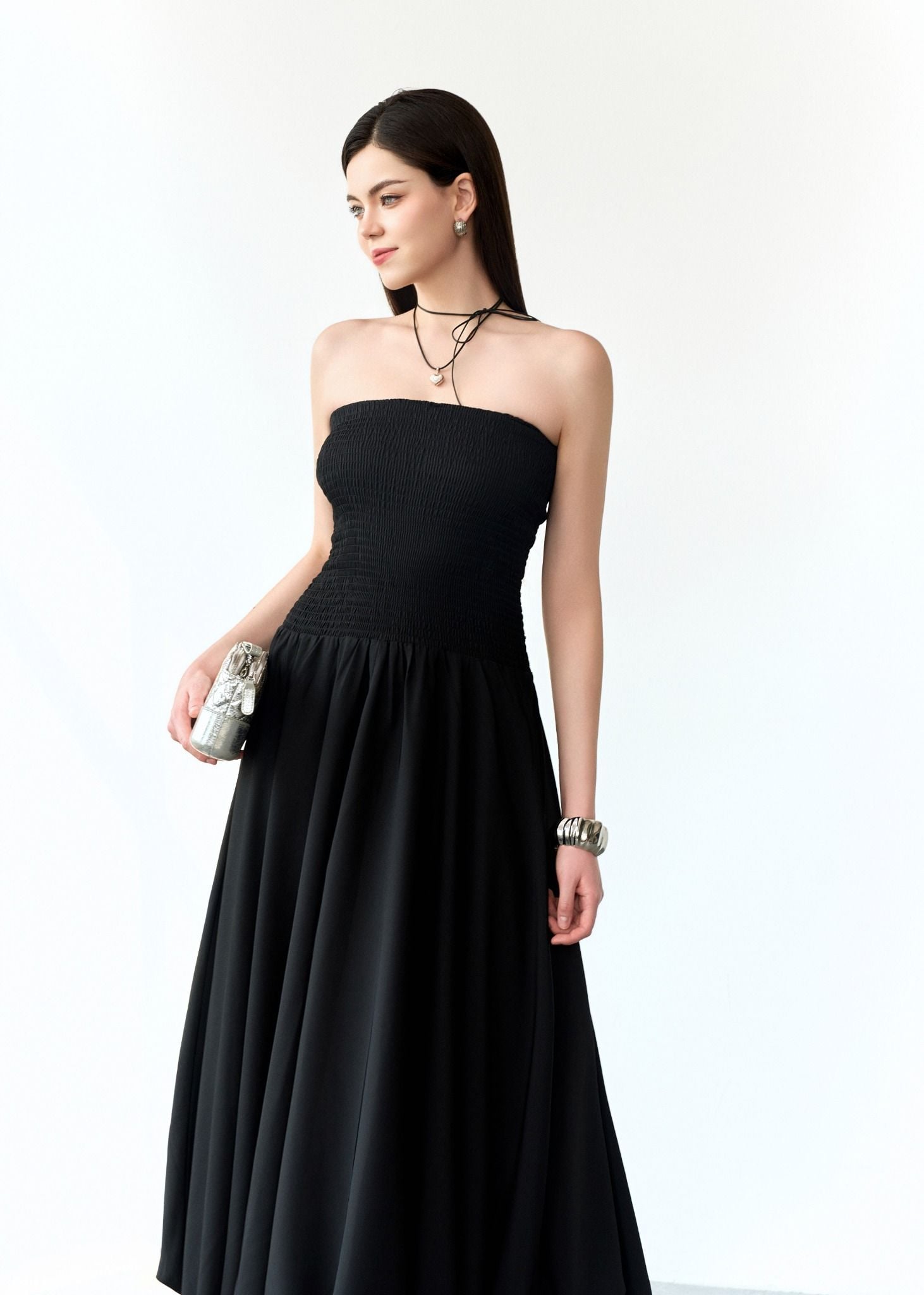  ĐẦM QUÂY SMOCKING CHÂN BOM ĐEN 