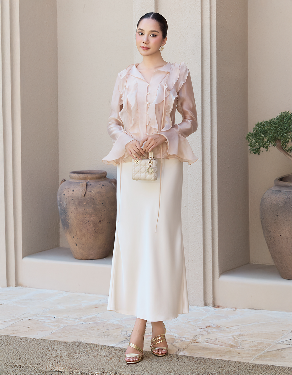  CHÂN VÁY LỤA ĐUÔI CÁ 