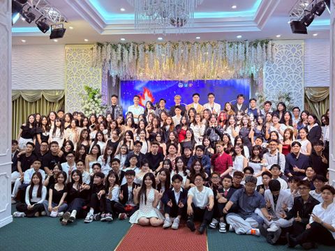  TRƯỜNG KINH TẾ QUỐC DÂN - SINH NHẬT CLB LẦN THỨ 19 