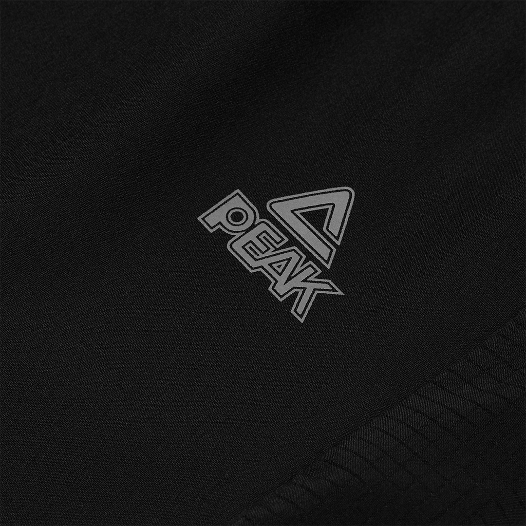 Quần Short Chạy Bộ Nữ PEAK F3252052