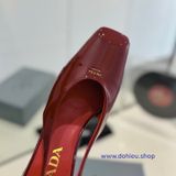 Giày cao gót công sở nữ Prada màu đỏ [SALE]