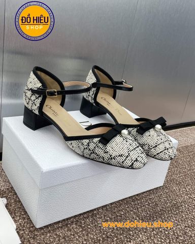 Giày nữ D-Ramour Dior xuống phố