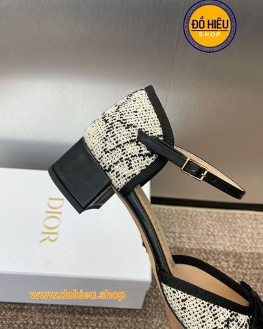 Giày nữ D-Ramour Dior xuống phố