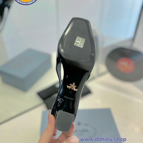 Giày cao gót công sở nữ Prada [SALE]