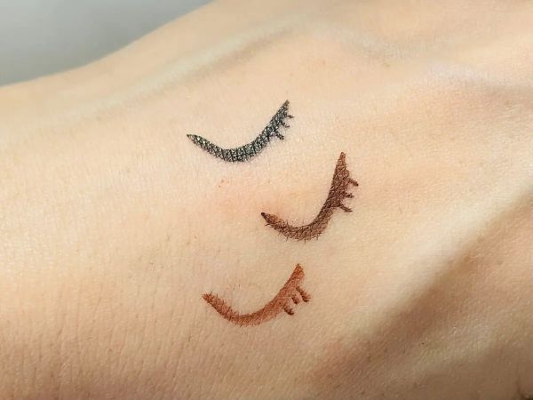 Bút kẻ mắt nước KOJI Spring Heart Liquid Eyeliner