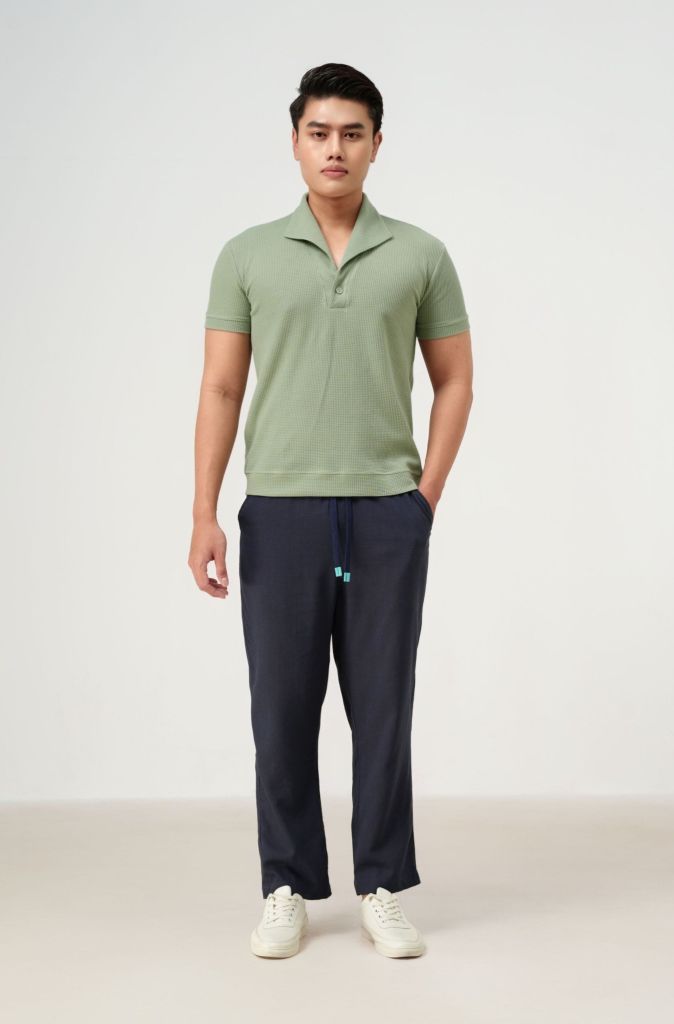Quần dài nam Linen dáng Regular màu xanh navy