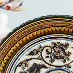 Đĩa Trưng Bày Đắp Nổi Vẽ Màu Hoa Dây Leo