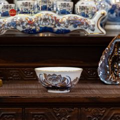 Bát Cơm Men Lam Vẽ Vàng Họa Tiết Hoa Sen