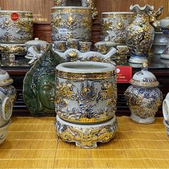 Bát Hương Song Long Chầu Nguyệt Men Rạn Vẽ Vàng