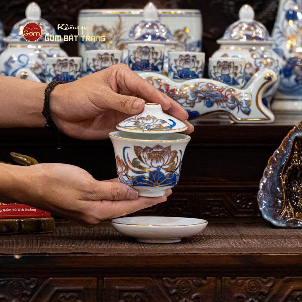 Bát Sâm Men Lam Vẽ Vàng Họa Tiết Hoa Sen