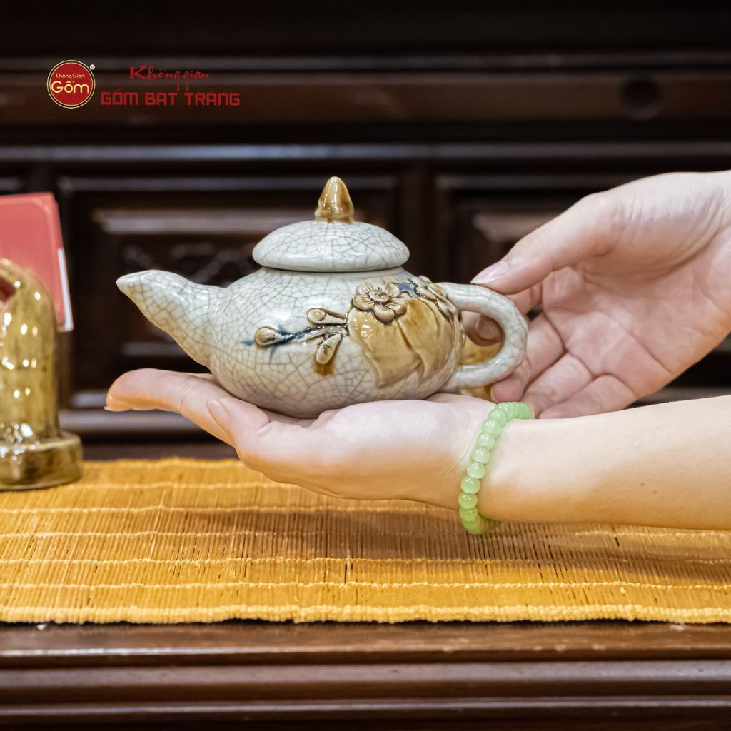 Bộ Ấm Chén Thờ Men Rạn Họa Tiết Hoa Đào
