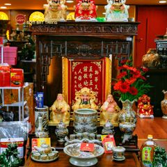 Bộ Đồ Thờ Thần Tài Thổ Địa Men Rạn Vẽ Vàng